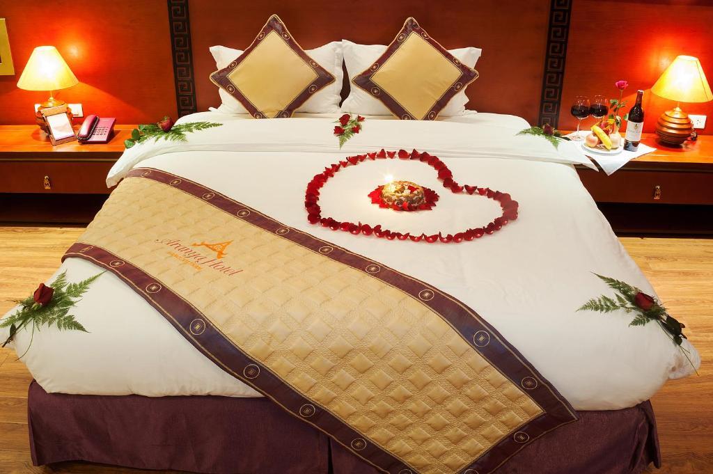 Aranya Hotel Hai Phong Room photo